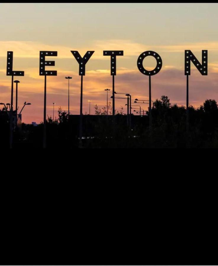 Pensión The Leyton Oasis *